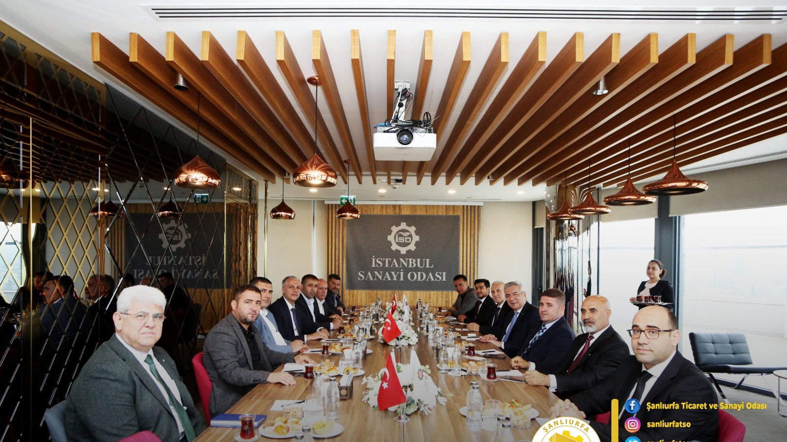 8-9-10. ve 11.Meslek Komitesi Üyeleri İstanbul Sanayi Odası Yönetimini Ziyaret Etti.